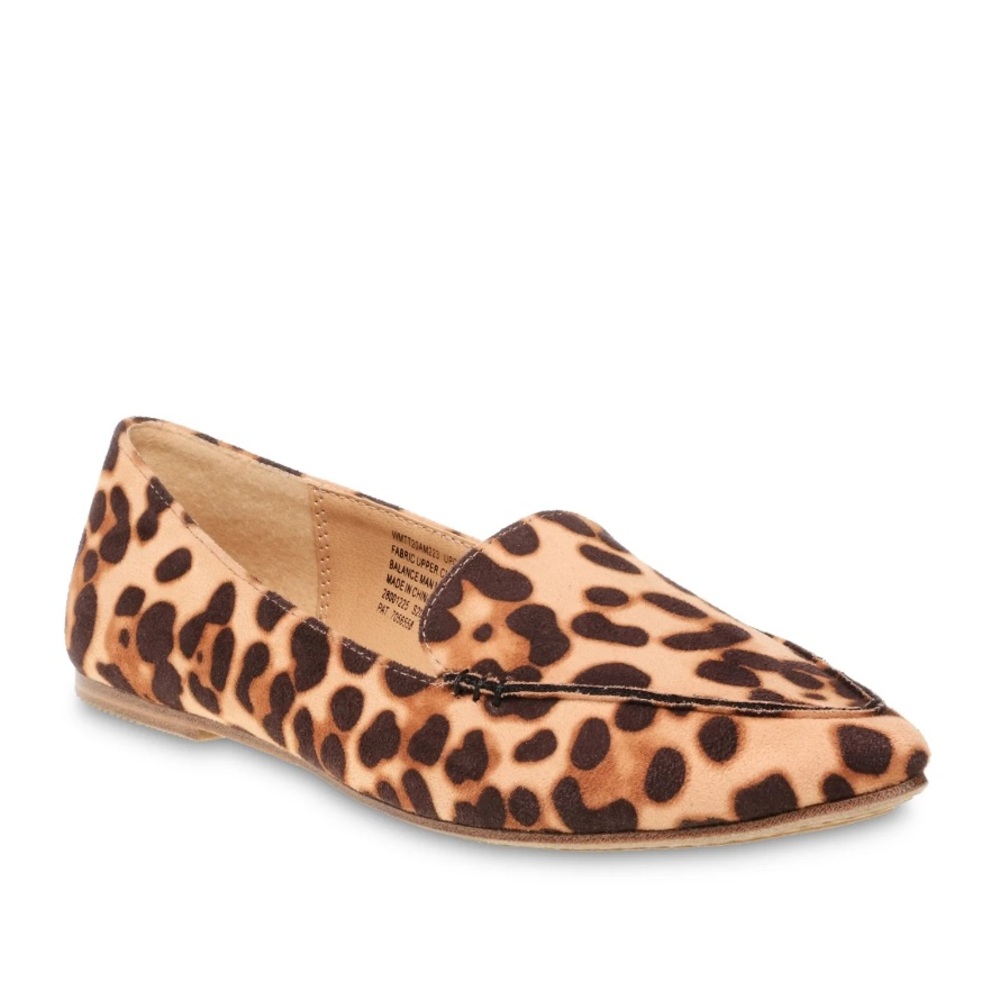 Women's Time and Tru Animal Print Feather Flat